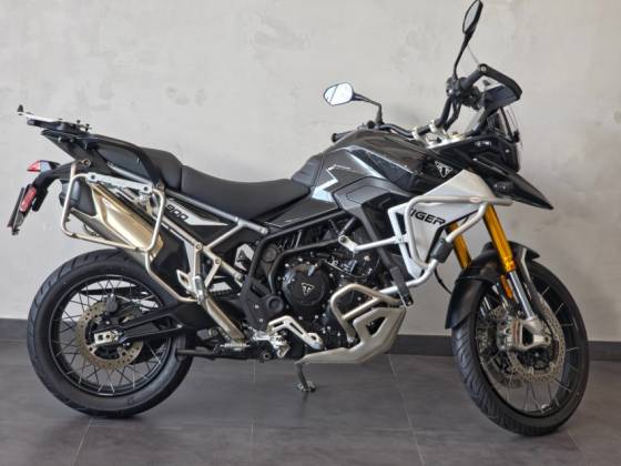 TRIUMPH TIGER 900 RALLY PRO 